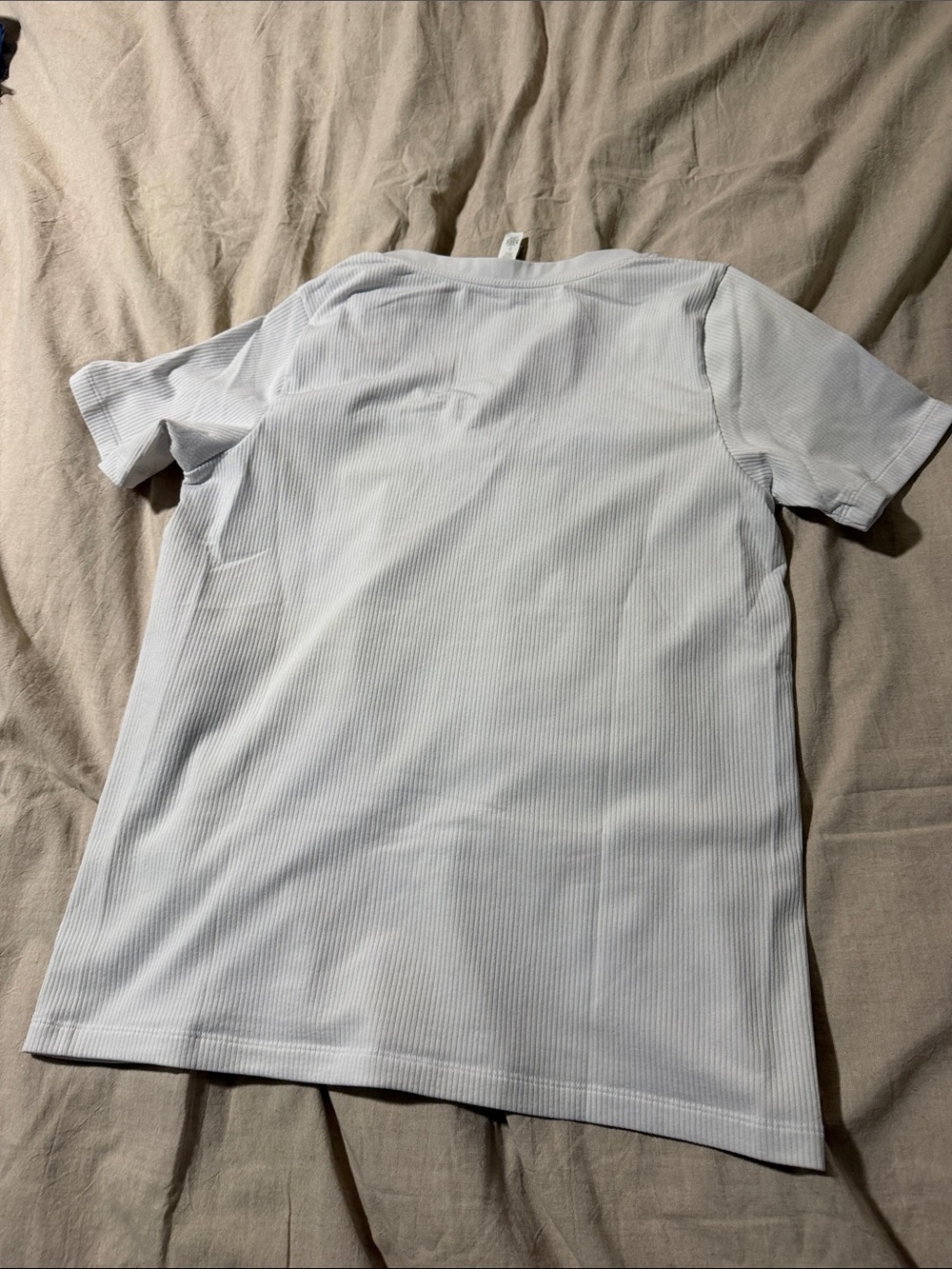 Athleta White Ribbed V-Neck Short Sleeve Tee
